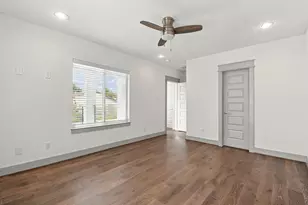 2217 Sherwin St, Houston, TX 77007 - Photo 12
