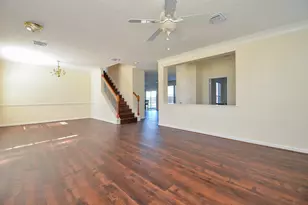 5519 Gatesprings Ln, Sugar Land, TX 77479 - Photo 4