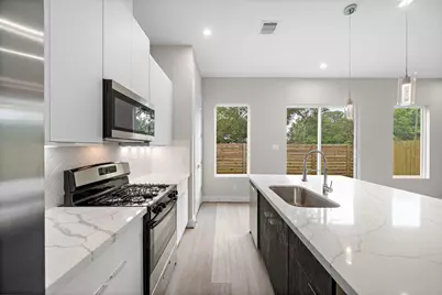 28 Bucan Street #F, Houston, TX 77076 - Photo 14