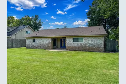 217 Mary Ann Drive, Friendswood, TX 77546 - Photo 30