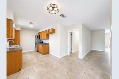 217 Mary Ann Drive, Friendswood, TX 77546 - Photo 10