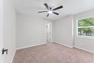2071 Shadow Rock Dr, Houston, TX 77339 - Photo 18