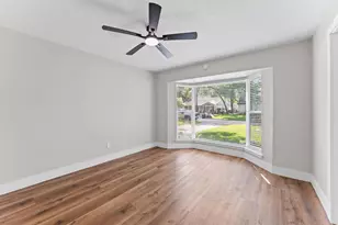 2071 Shadow Rock Dr, Houston, TX 77339 - Photo 6