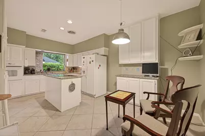 11614 Cedar Creek Drive, Houston, TX 77077 - Photo 10