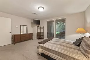 11614 Cedar Creek Dr, Houston, TX 77077 - Photo 26