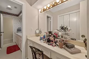 11614 Cedar Creek Dr, Houston, TX 77077 - Photo 22