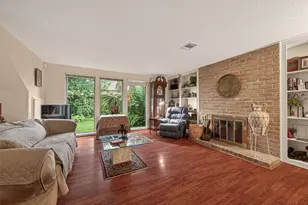 11614 Cedar Creek Dr, Houston, TX 77077 - Photo 8