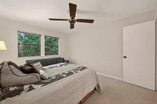 11614 Cedar Creek Dr, Houston, TX 77077 - Photo 18