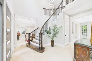 702 Daria Ct, Houston, TX 77079 - Photo 2