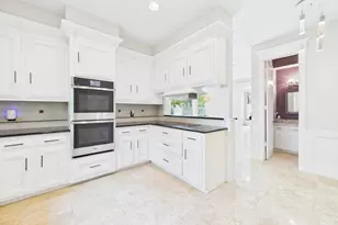 702 Daria Ct, Houston, TX 77079 - Photo 12