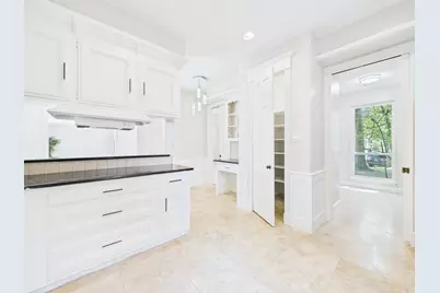 702 Daria Court, Houston, TX 77079 - Photo 10