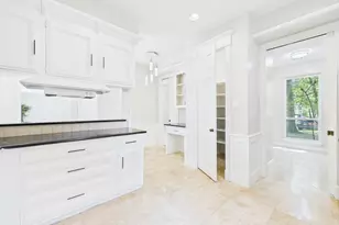 702 Daria Ct, Houston, TX 77079 - Photo 10