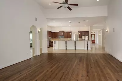 46 Caprice Bend Place, Tomball, TX 77375 - Photo 8