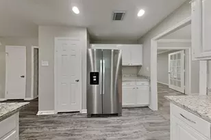 3515 Timothy Ln, Richmond, TX 77406 - Photo 4