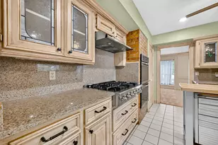 8007 Erie St, Houston, TX 77061 - Photo 18
