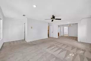 8007 Erie St, Houston, TX 77061 - Photo 26