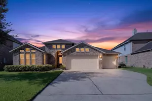 9635 Clear Diamond, Rosharon, TX 77583 - Photo 2