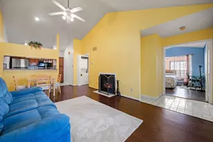 2121 El Paseo St, Houston, TX 77054 - Photo 4