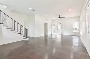 816 Hawthorne St, Houston, TX 77006 - Photo 10