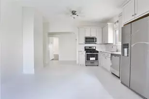 816 Hawthorne St, Houston, TX 77006 - Photo 6