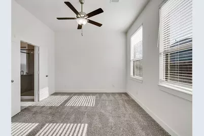 10643 Wild Chives, Conroe, TX 77385 - Photo 8