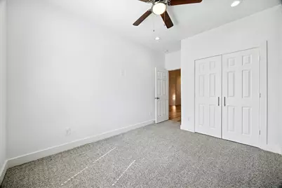 205 E 43rd Street, Houston, TX 77018 - Photo 22