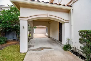 3015 Bonnebridge Way Blvd, Houston, TX 77082 - Photo 2