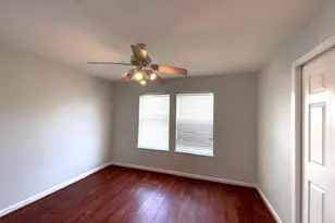 14 Clara Barton Ln, Galveston, TX 77551 - Photo 18