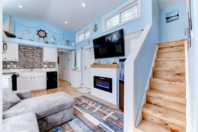 664 Jensen Drive, Cleveland, TX 77327 - Photo 4