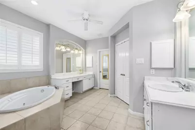 3007 Knight Lane, Baytown, TX 77521 - Photo 14