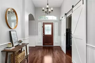 3007 Knight Ln, Baytown, TX 77521 - Photo 4