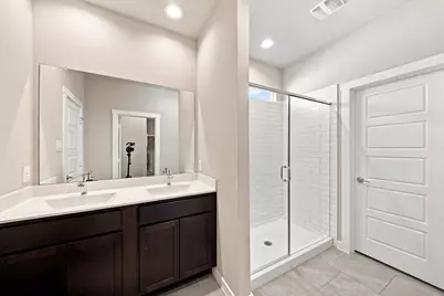 2807 Chancery Summit Court, Houston, TX 77047 - Photo 14