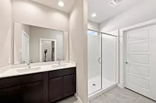 2807 Chancery Summit Ct, Houston, TX 77047 - Photo 14
