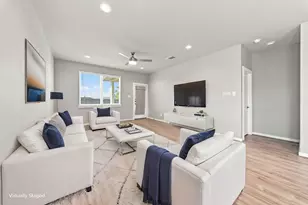 2807 Chancery Summit Ct, Houston, TX 77047 - Photo 4