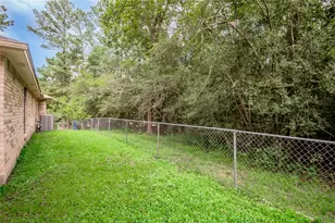2232 Azalea Circle Circle, Huntsville, TX 77340 - Photo 30