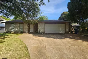 15303 Gran Vista Dr, Houston, TX 77083 - Photo 1