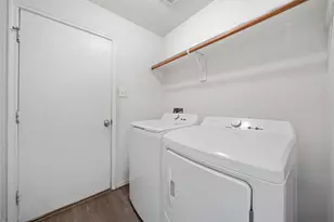 427 Remington Heights Dr, Houston, TX 77073 - Photo 18