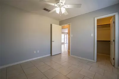140 Lakewood Drive, Angleton, TX 77515 - Photo 34