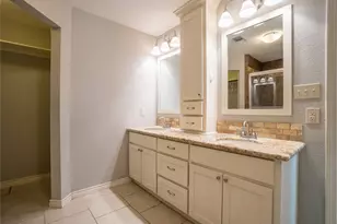 140 Lakewood Dr, Angleton, TX 77515 - Photo 20