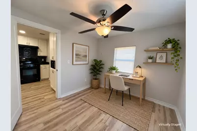 407 1/2 Walton Street, Houston, TX 77009 - Photo 2
