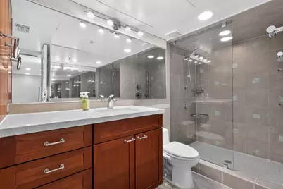 7575 Katy Freeway #63, Houston, TX 77024 - Photo 16