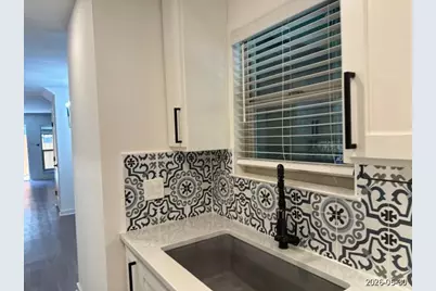 2718 Old Field Drive #101, San Antonio, TX 78247 - Photo 4
