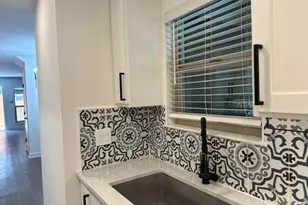 2718 Old Field Dr, San Antonio, TX 78247 - Photo 4