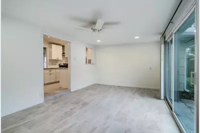 5805 Grape Street, Houston, TX 77074 - Photo 12