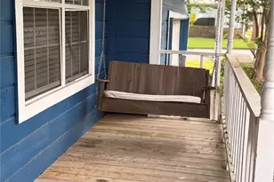 210 E North St, Livingston, TX 77351 - Photo 2