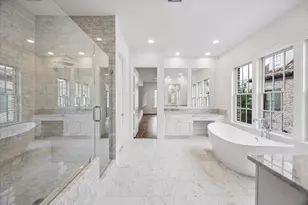 1143 Castellina Ln, Houston, TX 77055 - Photo 10