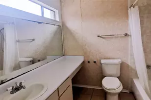 8313 Augustine Dr, Houston, TX 77036 - Photo 34