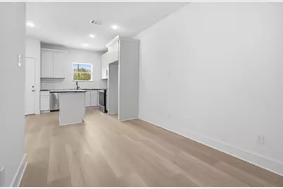 307 Bolden A/B Street, Houston, TX 77029 - Photo 12