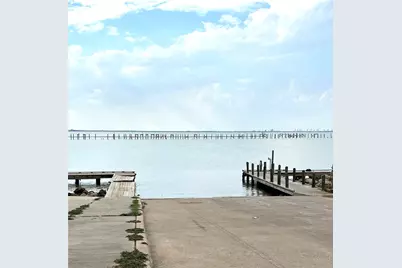 1003B 24th Street, San Leon, TX 77539 - Photo 14