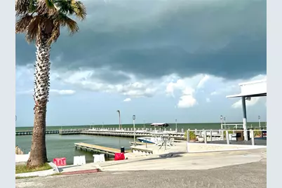 1003B 24th Street, San Leon, TX 77539 - Photo 20